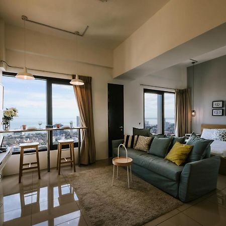 Muji Studio 2 - Seaview At 218 Tropicana Near Komtar Food Heaven With Netflix & Tv Box 乔治敦 外观 照片